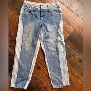 Exit special collection 2 tone denim ankle jeans